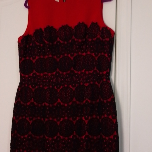 Anne Klein red dress with black lace. Size 14.  Sexy date night out hot prom - Picture 9 of 9